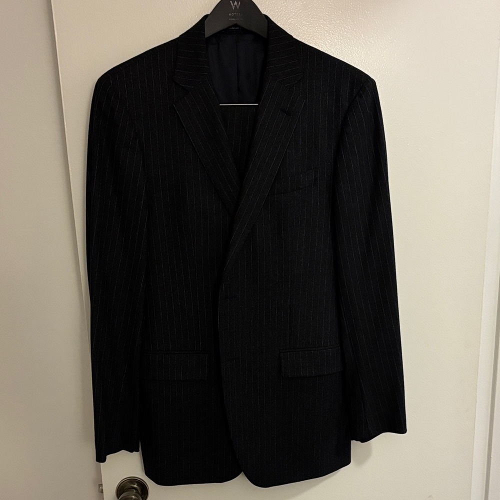 Classic Black Pinstripe Men's Blazer